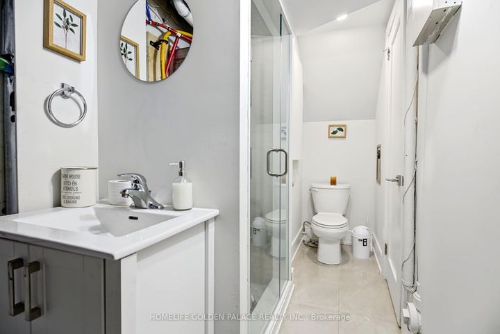 Photo 39 at 8 Red Maple Court, Bayview Village, Toronto