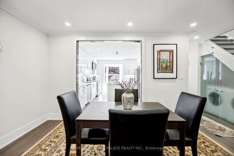 Photo 11 at 8 Red Maple Court, Bayview Village, Toronto