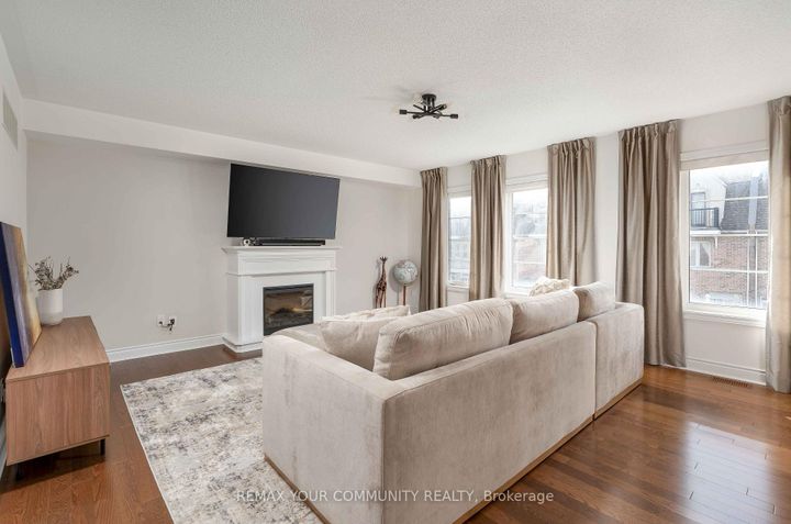 Photo 12 at 24 Gala Lane, Queensway, Toronto