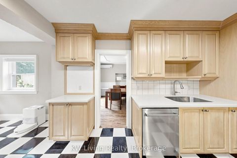 Photo 18 at 409 St Clements Avenue, Lawrence Park South, Toronto