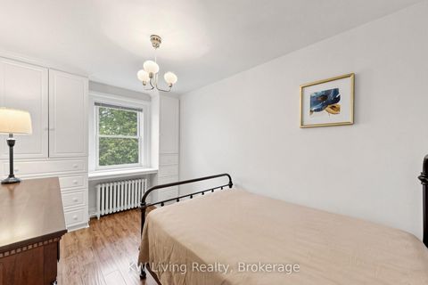 Photo 32 at 409 St Clements Avenue, Lawrence Park South, Toronto