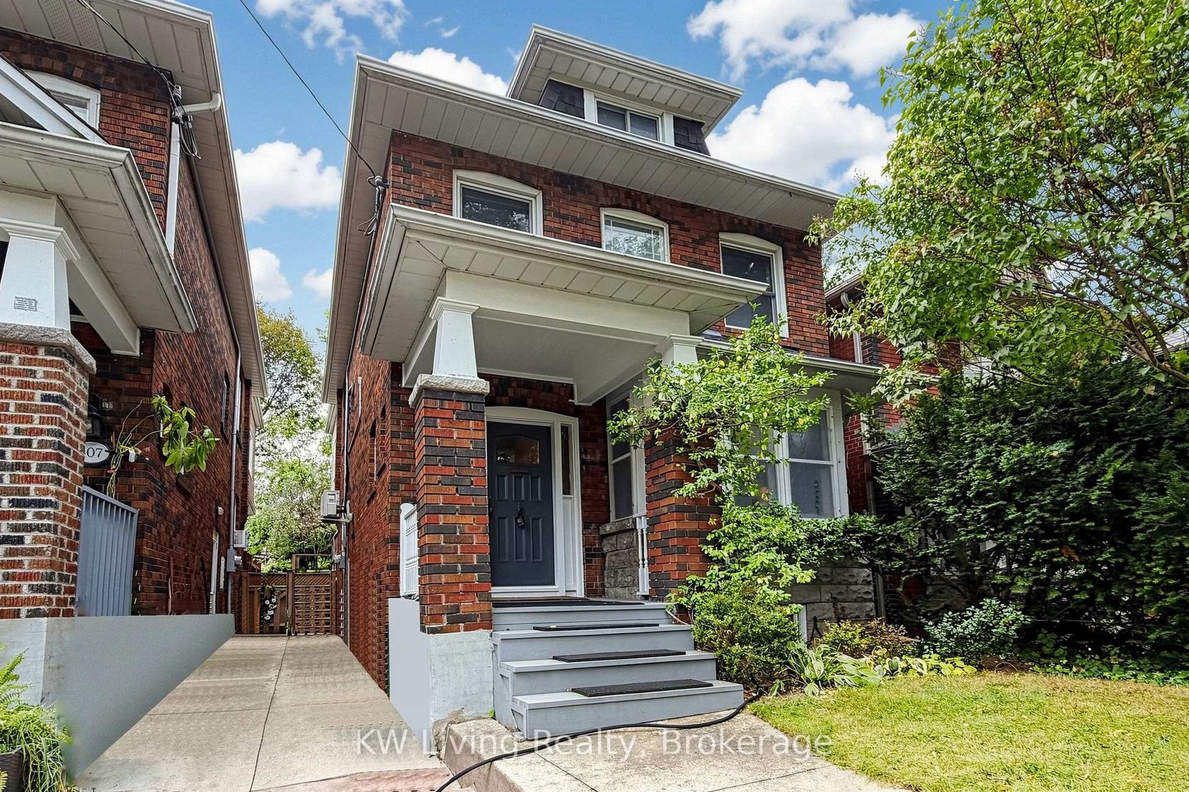 409 St Clements Avenue, Lawrence Park South, Toronto 