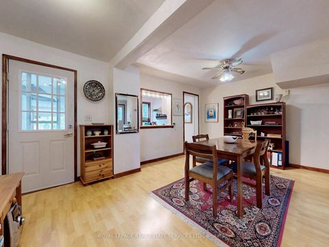 Photo 6 at 28 McIntosh Avenue, Queensway, Toronto