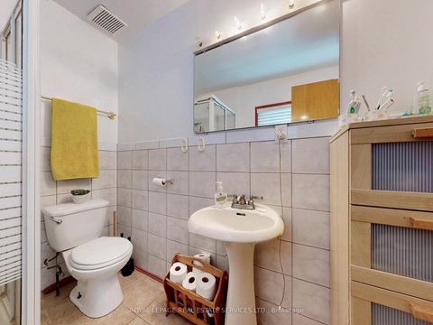 Photo 13 at 28 McIntosh Avenue, Queensway, Toronto