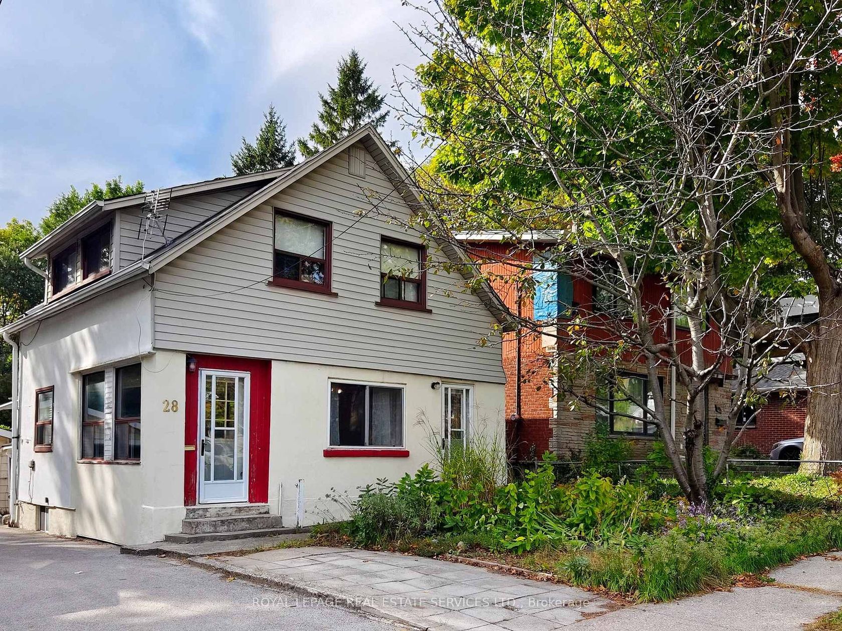 28 McIntosh Avenue, Queensway, Toronto 