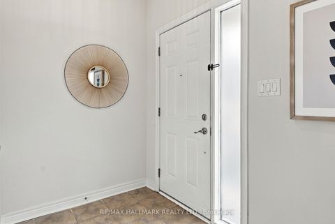 Photo 4 at 549 Shuter Street, Regent Park, Toronto