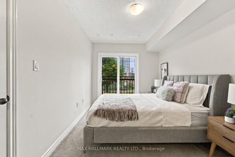 Photo 15 at 549 Shuter Street, Regent Park, Toronto