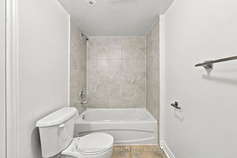 Photo 21 at 549 Shuter Street, Regent Park, Toronto