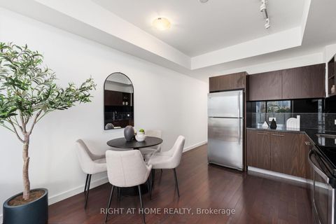 Photo 4 at 701 - 390 Cherry Street, Waterfront Communities C8, Toronto