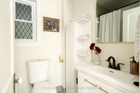 Photo 14 at 84 Coleridge Avenue, Lumsden, Toronto