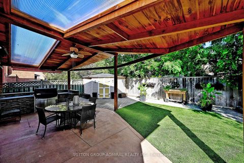 Photo 44 at 62 Castlehill Road, Maple, Vaughan