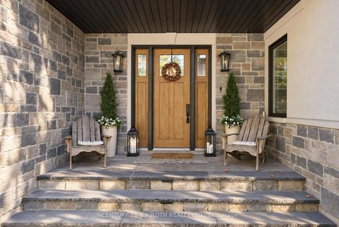 Photo 2 at 245 SUNNYBRAE Avenue, Stroud, Innisfil