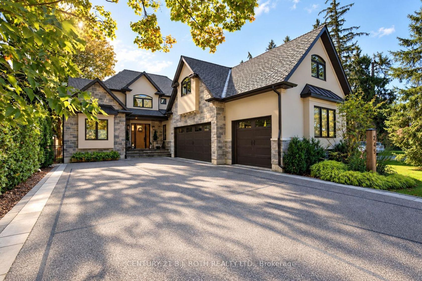 245 SUNNYBRAE Avenue, Stroud, Innisfil photo number 2