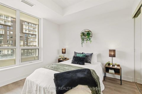 Photo 9 at 828 - 38 Cameron Street, Chinatown, Toronto