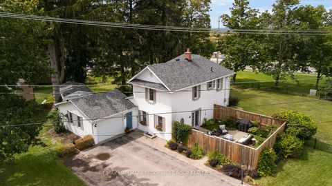 Photo 15 at 12 Beacon Road, Holly, Barrie