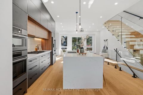Photo 12 at 122 Warden Avenue, Cliffside, Toronto