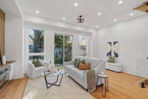 Photo 33 at 122 Warden Avenue, Cliffside, Toronto