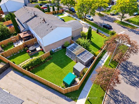 Photo 7 at 60 Scotney Grove, Malvern, Toronto