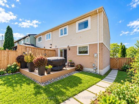 Photo 8 at 60 Scotney Grove, Malvern, Toronto