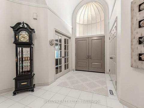 Photo 4 at 238 Bourbon Street, East Woodbridge, Vaughan