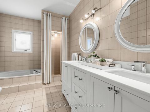Photo 15 at 238 Bourbon Street, East Woodbridge, Vaughan