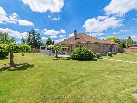 Photo 20 at 238 Bourbon Street, East Woodbridge, Vaughan