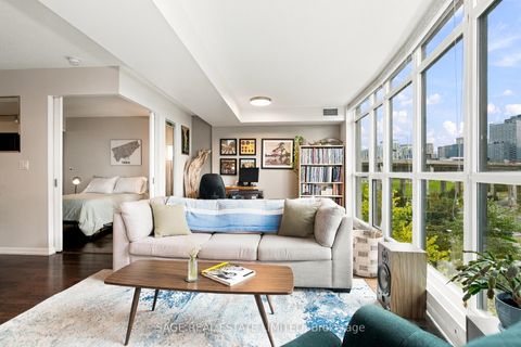 Photo 1 at 579 - 209 Fort York Boulevard, Niagara, Toronto