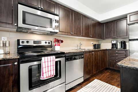 Photo 10 at 579 - 209 Fort York Boulevard, Niagara, Toronto