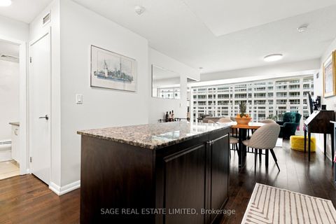 Photo 13 at 579 - 209 Fort York Boulevard, Niagara, Toronto