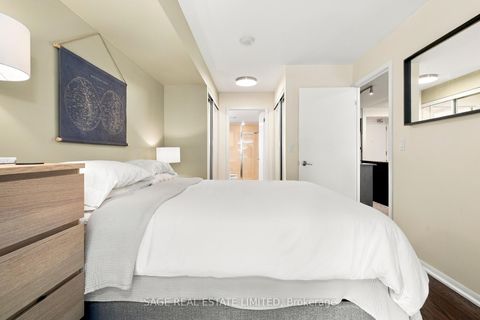 Photo 15 at 579 - 209 Fort York Boulevard, Niagara, Toronto