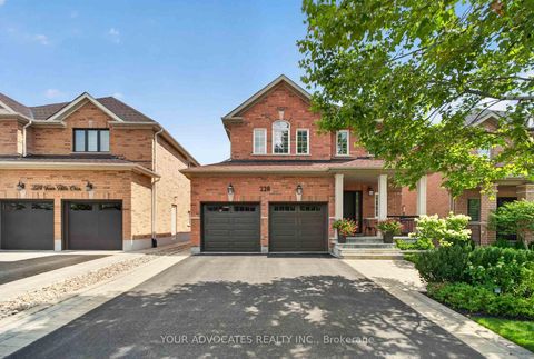 Photo 1 at 228 Twin Hills Crescent, Vellore Village, Vaughan