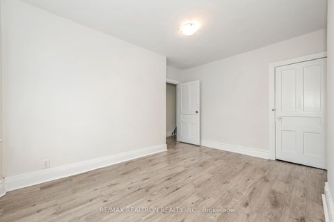 Photo 26 at 1000 Dundas Street W, Bellwoods, Toronto