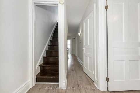 Photo 28 at 1000 Dundas Street W, Bellwoods, Toronto