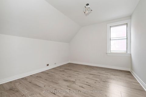 Photo 29 at 1000 Dundas Street W, Bellwoods, Toronto