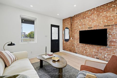Photo 5 at 90 Rowntree Avenue, Pellam Park, Toronto