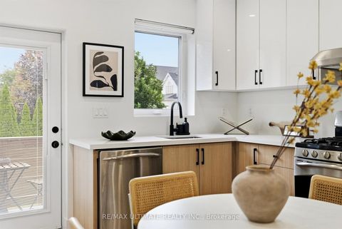 Photo 10 at 90 Rowntree Avenue, Pellam Park, Toronto