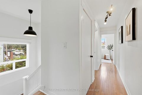 Photo 11 at 90 Rowntree Avenue, Pellam Park, Toronto