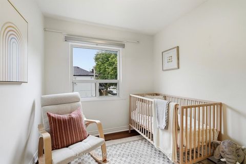 Photo 15 at 90 Rowntree Avenue, Pellam Park, Toronto