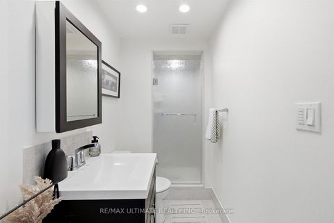 Photo 16 at 90 Rowntree Avenue, Pellam Park, Toronto