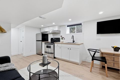 Photo 26 at 90 Rowntree Avenue, Pellam Park, Toronto