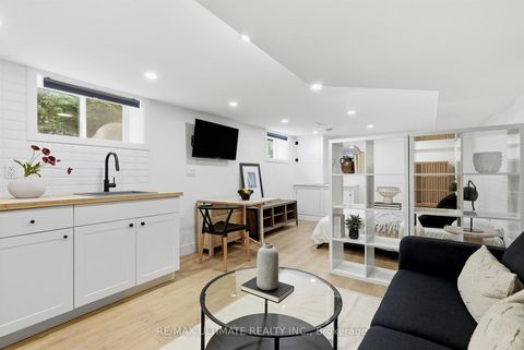 Photo 27 at 90 Rowntree Avenue, Pellam Park, Toronto