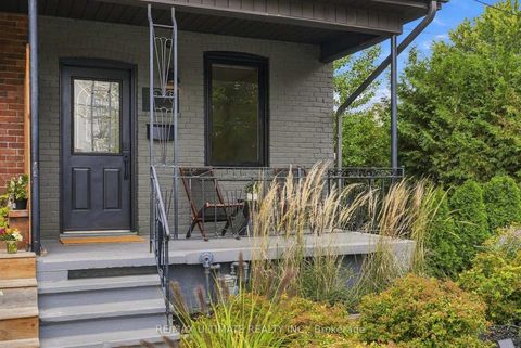Photo 31 at 90 Rowntree Avenue, Pellam Park, Toronto