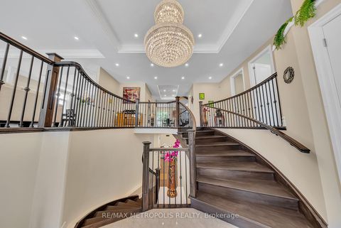 Photo 3 at 20 Nobert Road, Sullivan, Toronto
