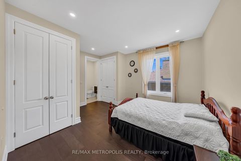 Photo 32 at 20 Nobert Road, Sullivan, Toronto