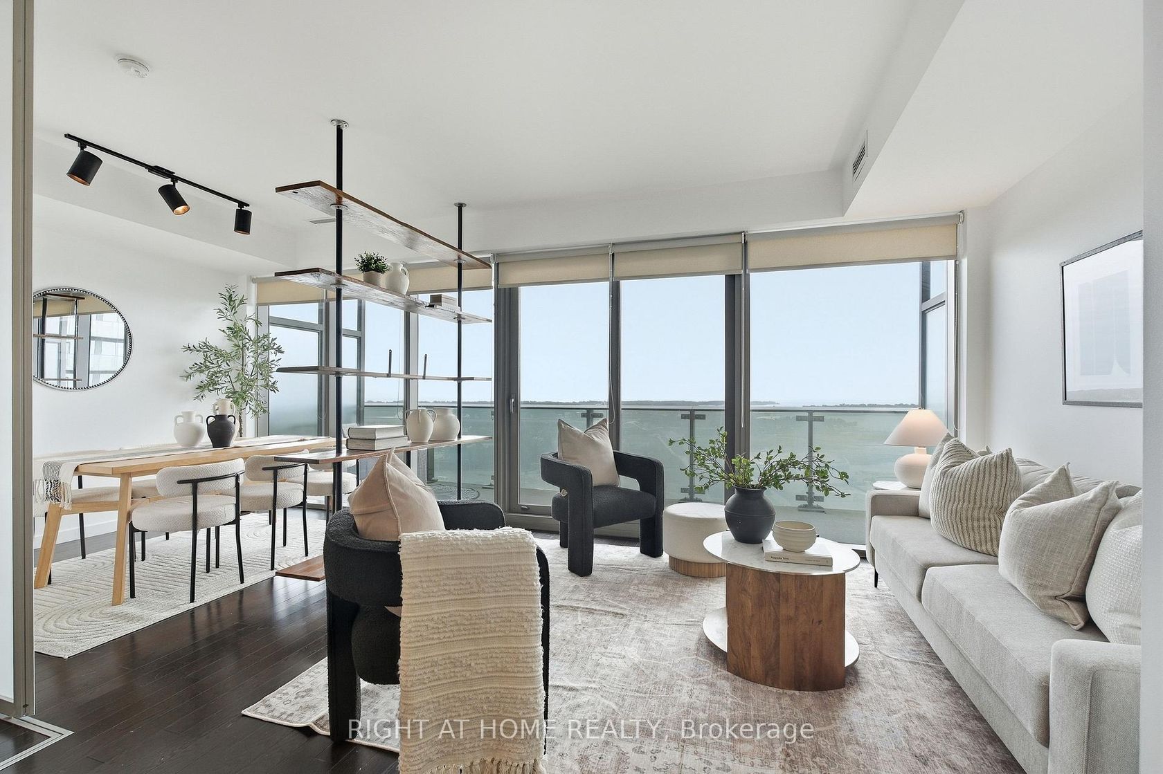 1708 - 390 Cherry Street, Waterfront Communities C8, Toronto 