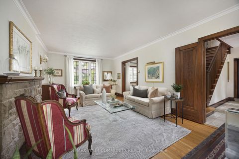 Photo 2 at 22 Belvedere Boulevard, Kingsway South, Toronto