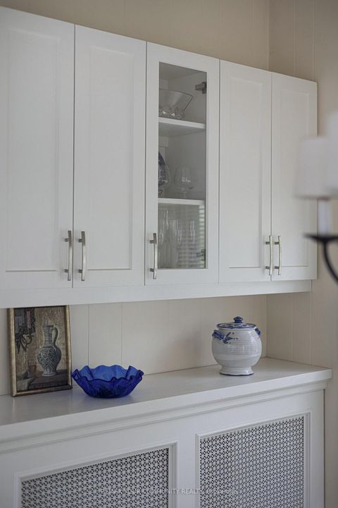 Photo 14 at 22 Belvedere Boulevard, Kingsway South, Toronto