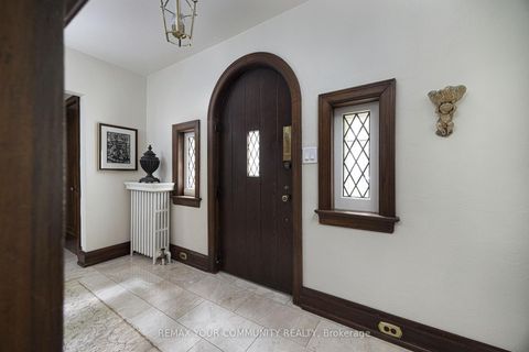 Photo 16 at 22 Belvedere Boulevard, Kingsway South, Toronto