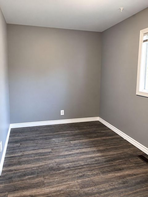Photo 8 at 340 Innisfil Street, Allandale, Barrie