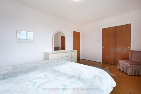 Photo 12 at 14 Thurrock Road, Jane Heights, Toronto